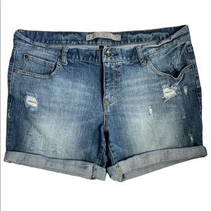 Refuge Distressed Denim Jean Short